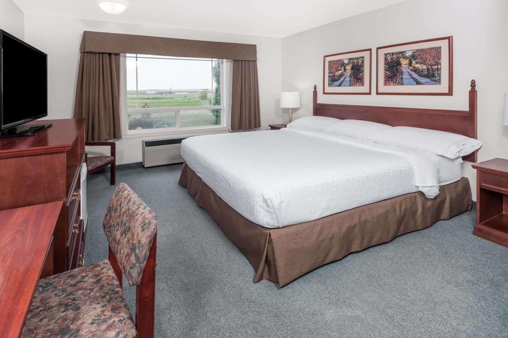 Super 8 By Wyndham High River Ab Eksteriør bilde